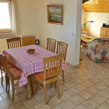 Апартаменты Haus Sonntag Frickingen Экстерьер фото